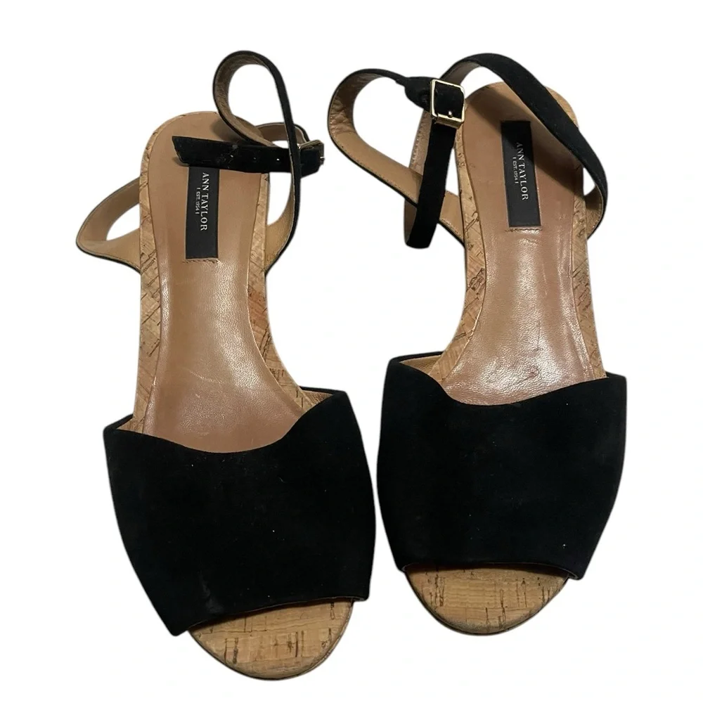 💙 Ann Taylor Hallie Cork Platform Sandals size 8M Black Platform Sandals
